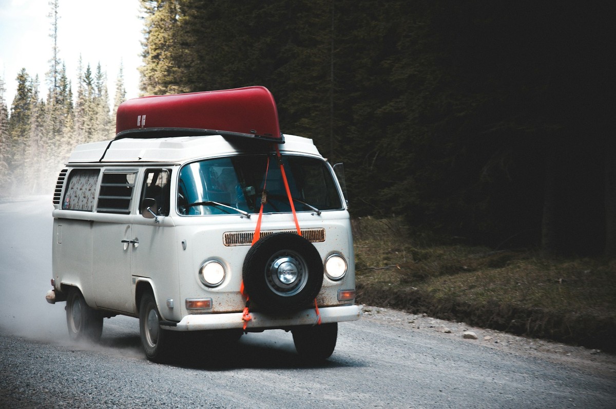 Adventure Travel Icon